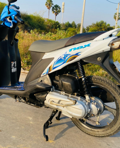 Suzuki Nex