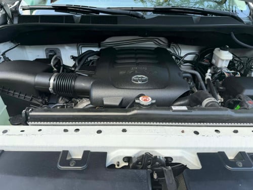 TOYOTA Tundra ឆ្នាំ2020 *1794* Edition ជាប្រភេទឡាន ខ្លាញ់គោស្រុកខ្មែរ
