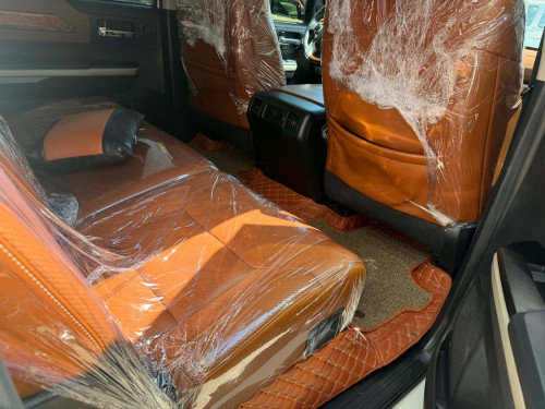 TOYOTA Tundra ឆ្នាំ2020 *1794* Edition ជាប្រភេទឡាន ខ្លាញ់គោស្រុកខ្មែរ