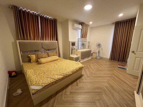 Twin for rent at 50M (NK)