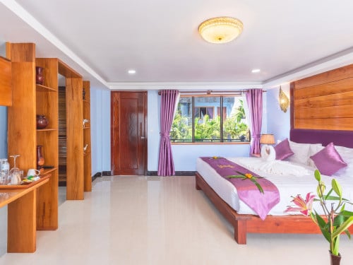 Western-Style 1-Bedroom Apartment for Rent – Pool Access | Cheata Residence, Siem Reap