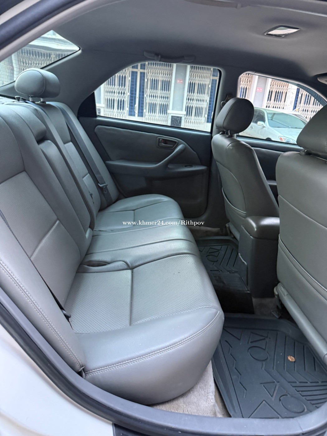 Camry 98 ABS ឡានកាលីឥ price $4900.00 in Dangkao, Dangkao, Phnom Penh ...