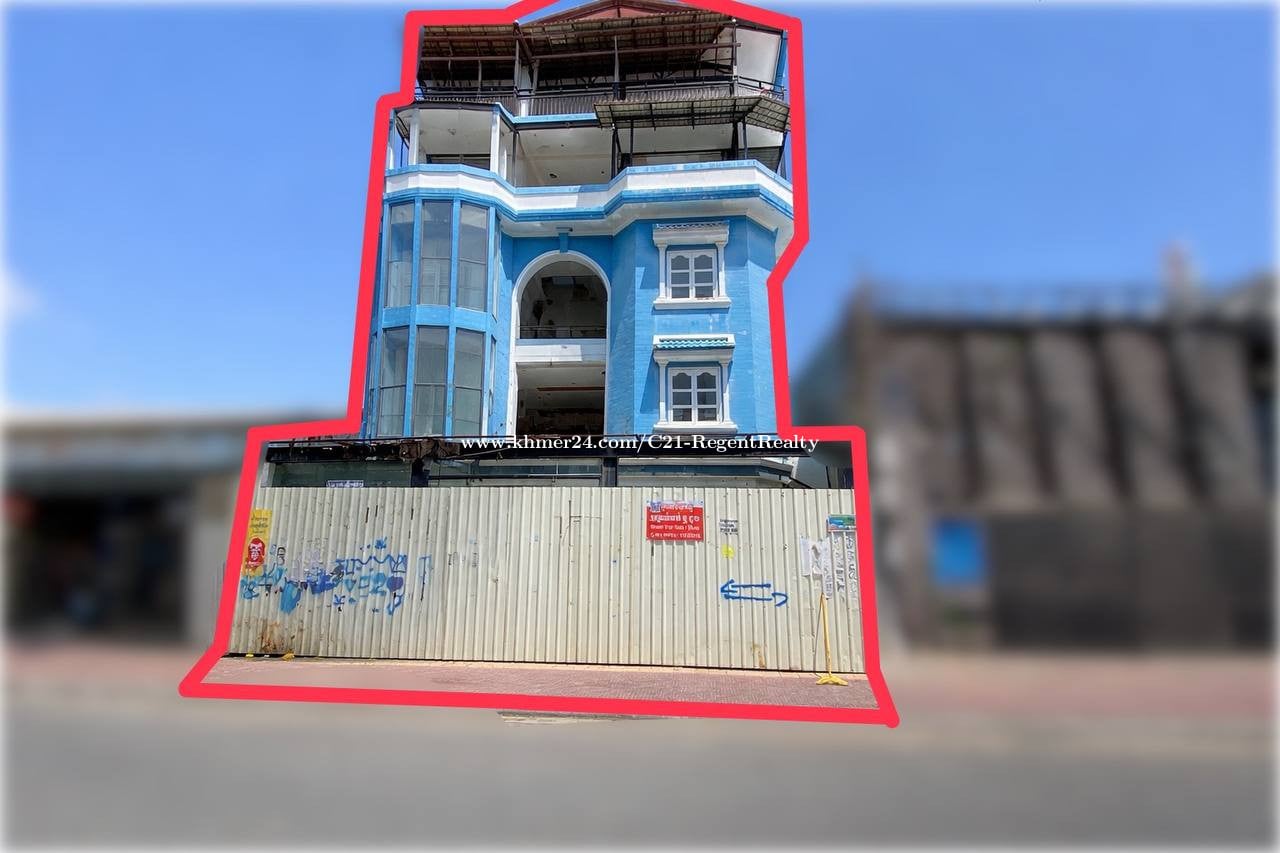 Premium house for Sale in Doun Penh. Perfect in Business.