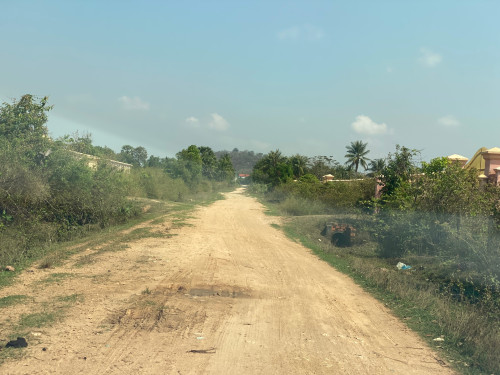 ដីលក់