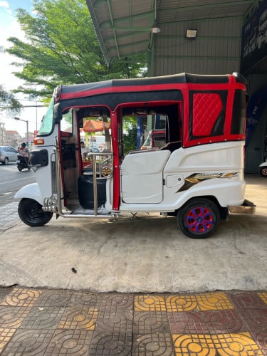 កង់បីលក់019