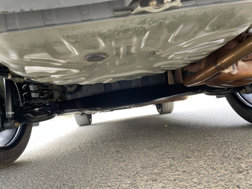 ឡានលក់ Toyota vios 014 ធានាឡានស្អាតអត់បុក១០០% ឯកសារគ្រប់ទិញពីម្ចាស់ដើម លេងគុជម៉ាញ៉េអែនត្រូយហើយ ។
