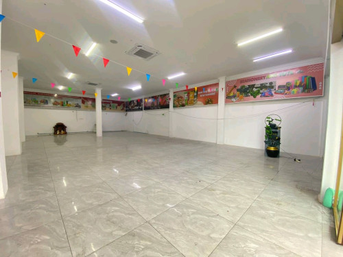 🏢 Building for Rent (4 Houses) – Main Road in Daun Penh