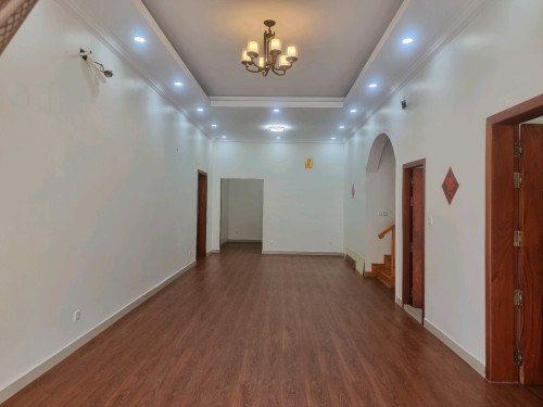 🏢 New Building for Rent – Daun Penh