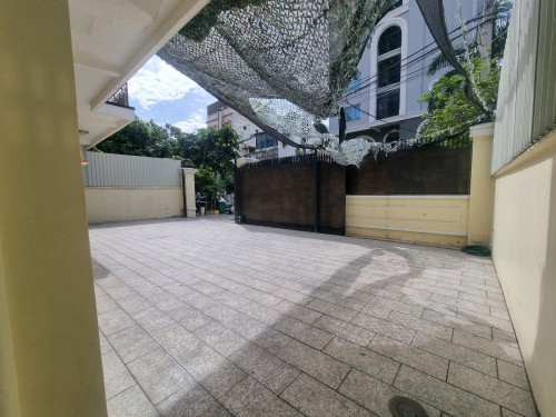 🏢 New Building for Rent – Daun Penh