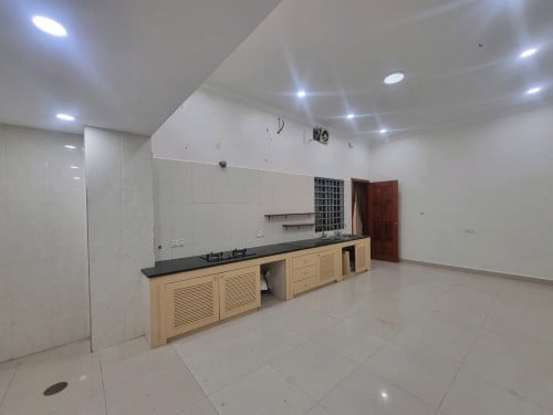 🏢 New Building for Rent – Daun Penh