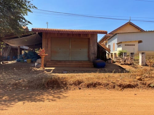 🏦House Available for Urgent Sale at a Special Price (Negotiable).