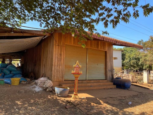 🏦House Available for Urgent Sale at a Special Price (Negotiable).