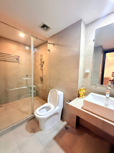 1BR For Rent In Urban Village Phase 1- Aeon 3