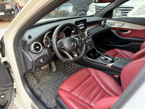 2016 Mercedes C300 AMG