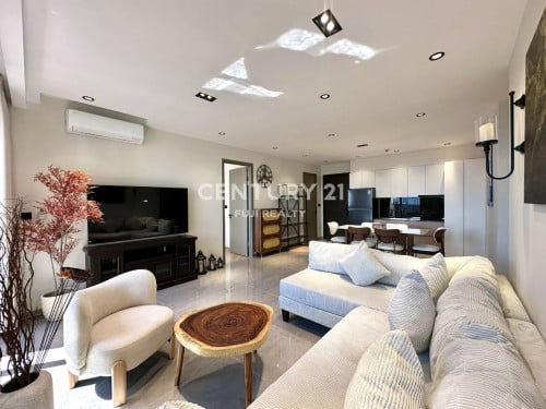 3 Bedrooms condo in BKK1 - for rent