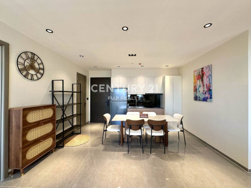 3 Bedrooms condo in BKK1 - for rent