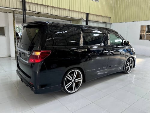 ALPHARD 2015 សាងបាន តម្លៃល្អ 20000$ ជាង