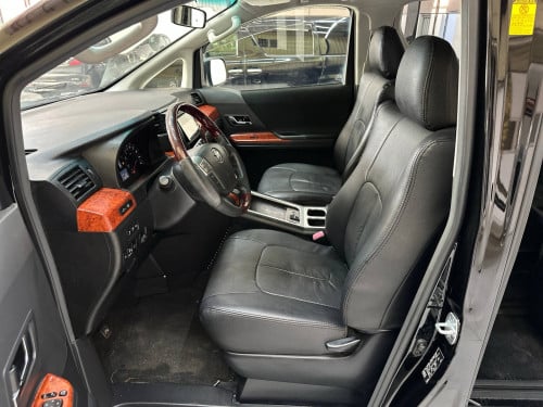 ALPHARD 2015 សាងបាន តម្លៃល្អ 20000$ ជាង