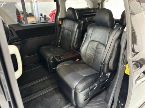 ALPHARD 2015 សាងបាន តម្លៃល្អ 20000$ ជាង