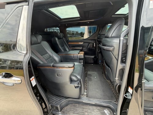 Alphard 2015 V6 full