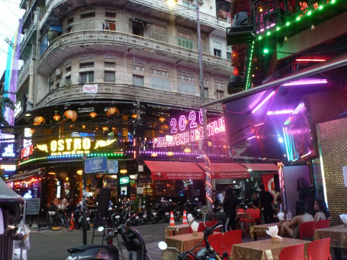 Apartment of sale @Pub street zone street136