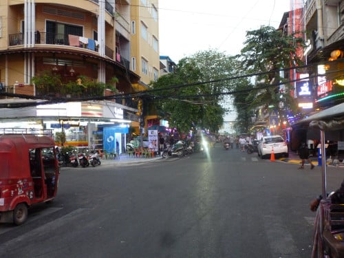 Apartment of sale @Pub street zone street136
