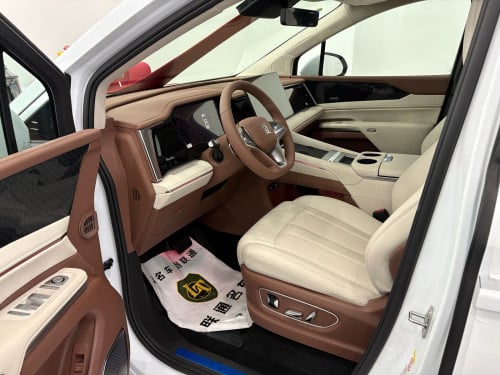 BYD XIA 2025 Full Option DM-I1060 km telegram 0889836008