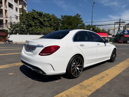 C300 AMG 2015