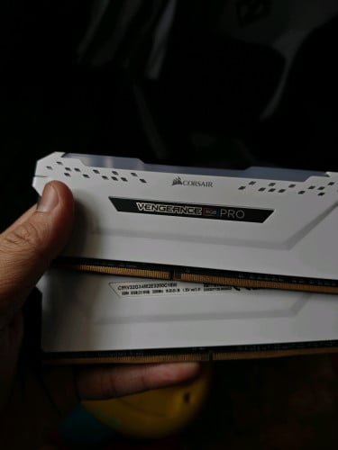 corsair vengeance ddr4 32gb 3200mhz