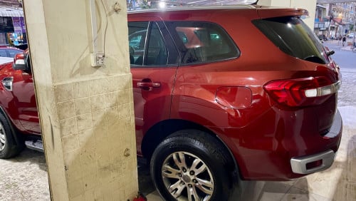 Ford Everest 2017 Diesel 3.2 (4x4) Urgent sale!!!