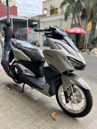 Honda Vario 160cc 023