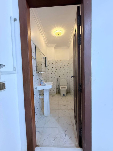 House 12room 3000$