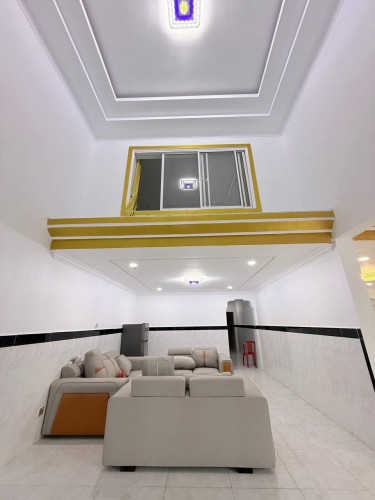 House 12room 3000$