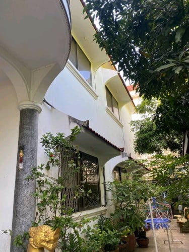 House for Rent – Tuol Kork (TK) with green garden