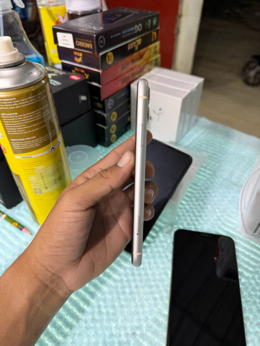IPhone 11 128GB អេក្រង់ហ្សុីន🔋Zin 92% អត់ស្កេន តួរស្អាត98%