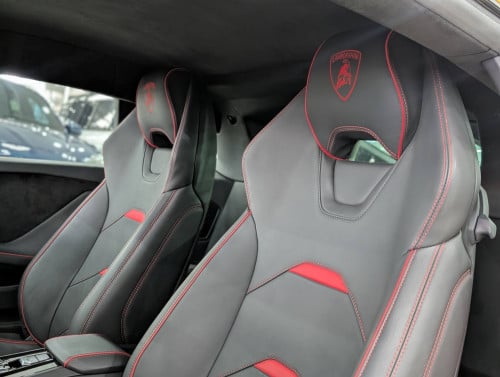 lamborghini huracan evo 2023 V10