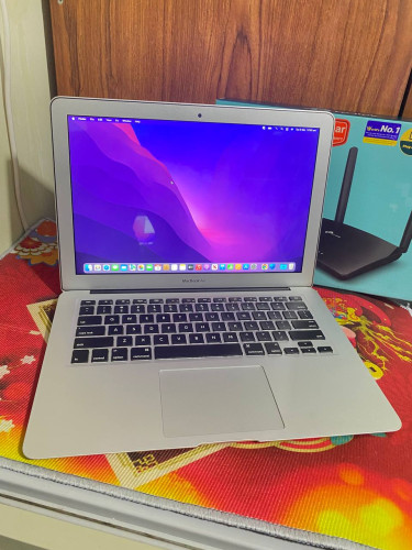 Mac book air.