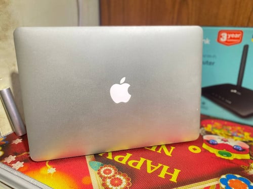 Mac book air.