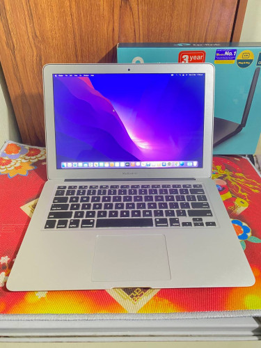 Mac book air.