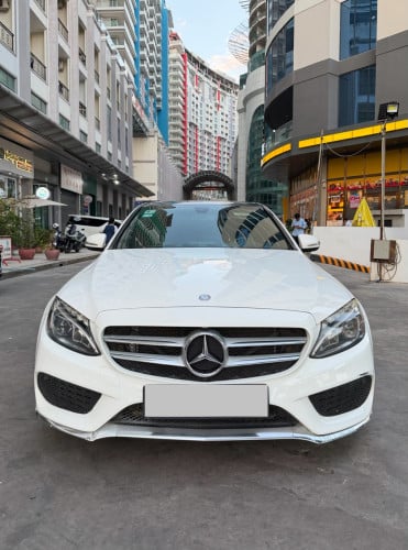 Mercedes Benz C300 2015