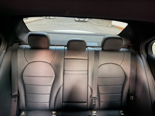 Mercedes Benz C300 2015