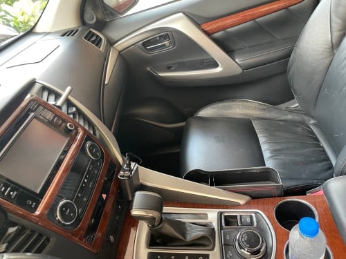 Mitsubishi Pajero sport ម៉ាស៊ីន​ ម៉ាស៊ូត​