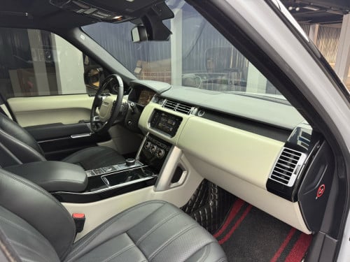 Range Rover Vogue 2016 ម្ចាស់​ទី​១