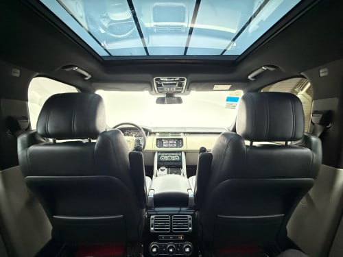Range Rover Vogue 2016 ម្ចាស់​ទី​១