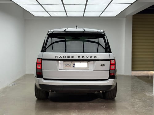 Range Rover Vogue 2016 ម្ចាស់​ទី​១