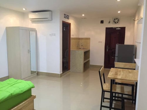 Studio Room for Rent in BKK2 单间出租