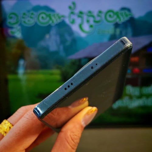 Tecno Camon 30 5G (វ៉ៃដូរបាន)មានធានាច្បាស់លាស់ត្រឹមត្រូវ