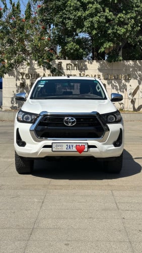 Totoya hilux revo V  2022 ឡានស្អាត តំលៃ 34500$ចចារ