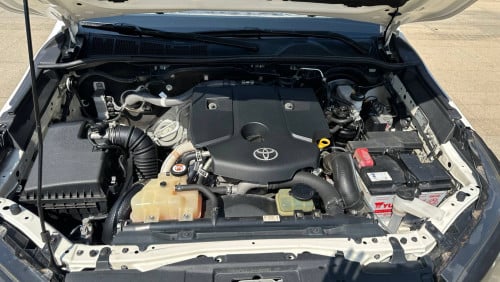 Totoya hilux revo V  2022 ឡានស្អាត តំលៃ 34500$ចចារ