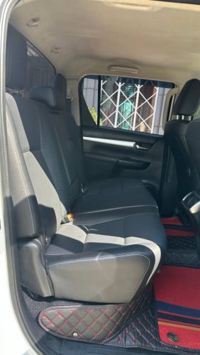 Totoya hilux revo V  2022 ឡានស្អាត តំលៃ 34500$ចចារ